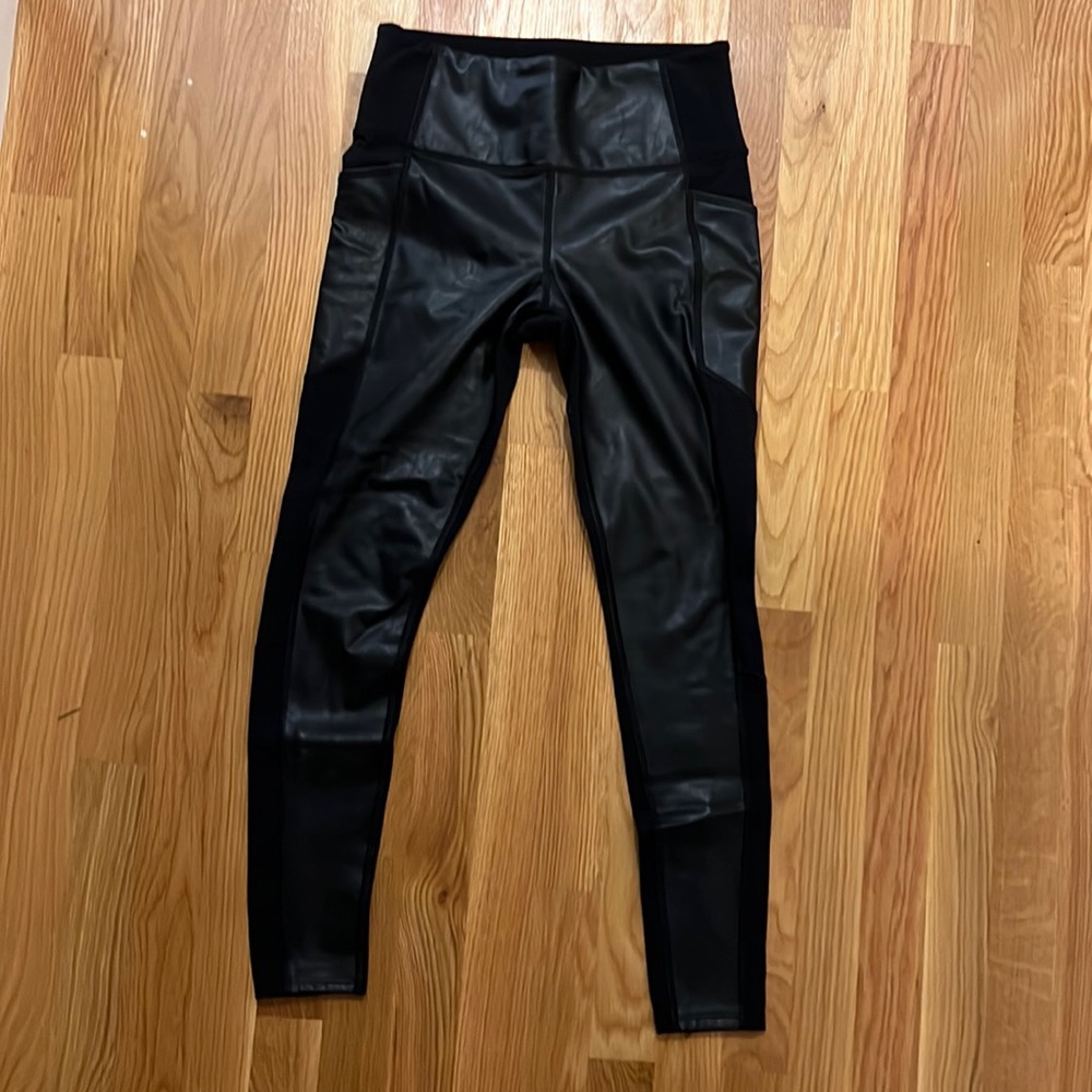 Athleta black faux leather leggings, size s, like new